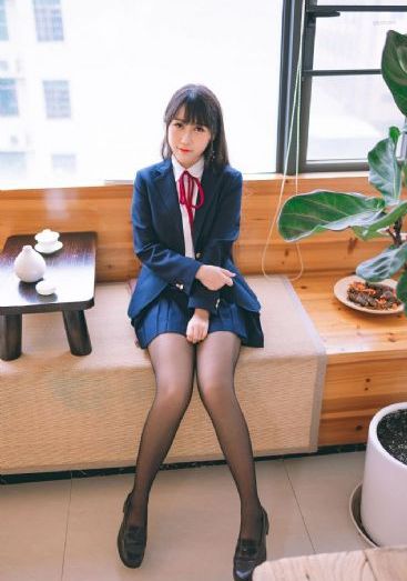 国产色www_720高清在线