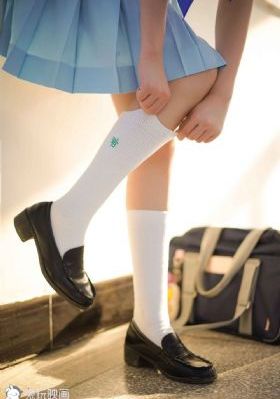被十几男人绑着玩_720视频大全