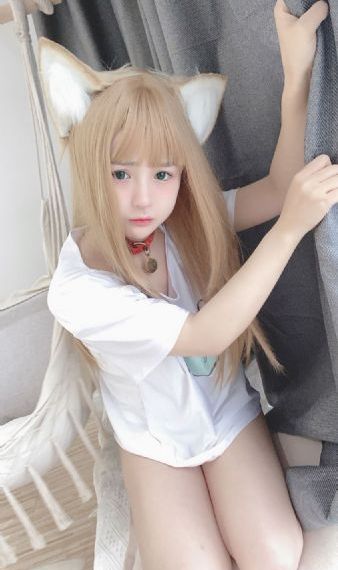 出草莓视频在线观看免费_十万网红美女美酱