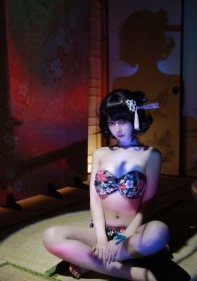 欧美综合自拍_神马影院